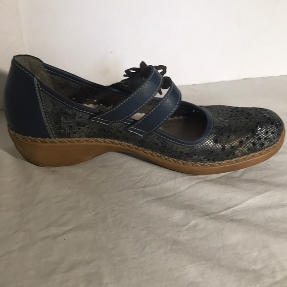 “RIEKER” “Doris” Blue Laser Cut Mary Jane Shoes. - Picture 13 of 14